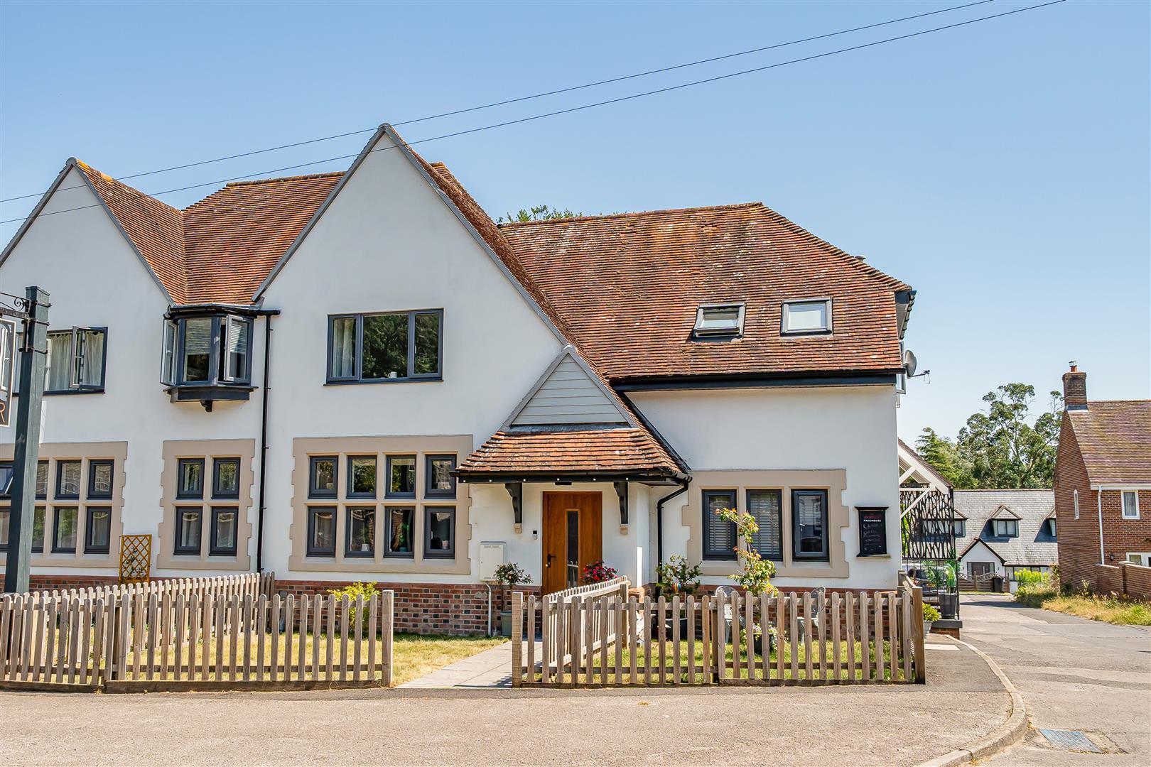 Property Image a8a6f934-a800-40bd-9b45-07b96b6b526a