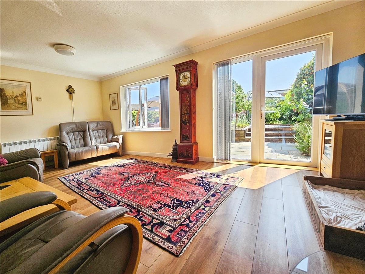 Property Image a8bb73d9-9e1b-4da5-ba3b-fe12155b6e16