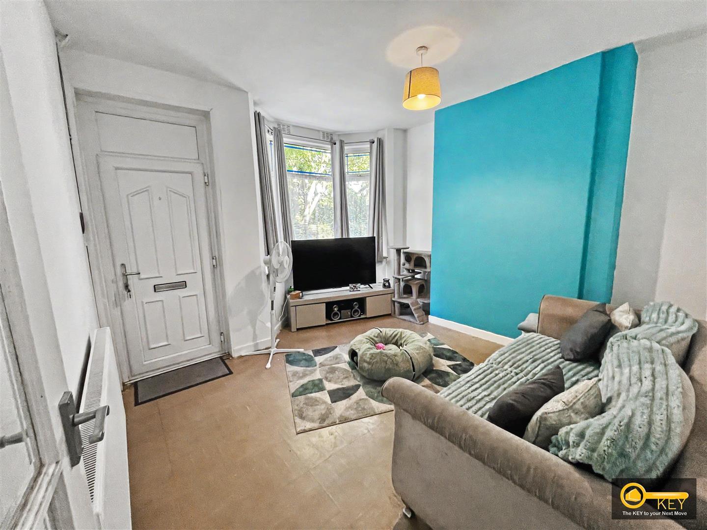 Property Image a8bbf7b8-14cf-4229-85d5-442b13825399
