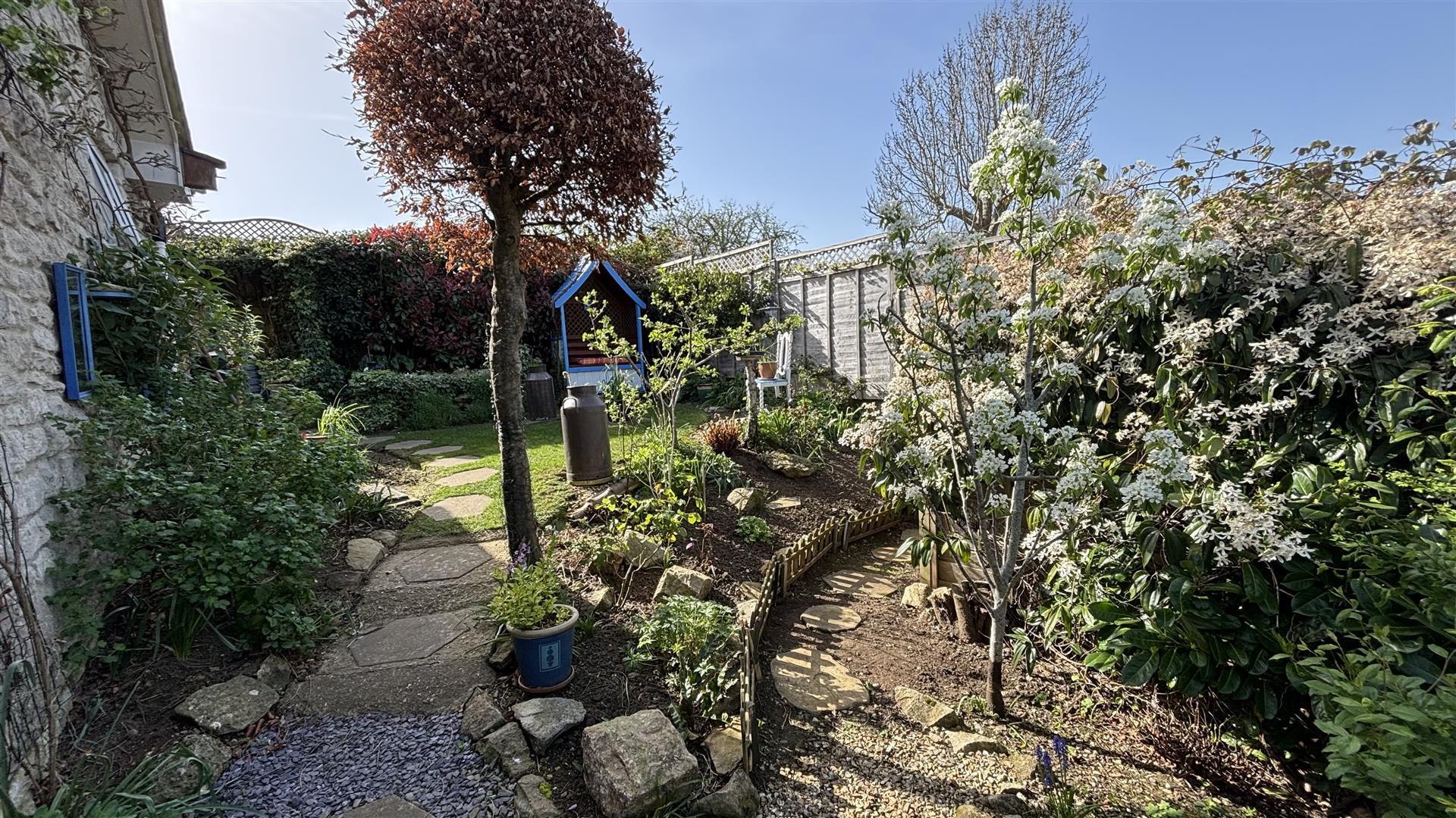 Property Image a8c10902-fb3f-4072-a5d0-c001c0d873af
