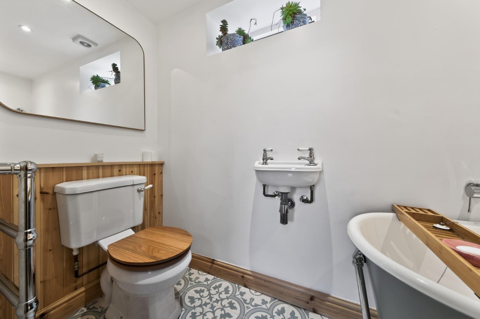 Property Image a8d0a611-745b-4128-9b63-b4aa1d6d06b6