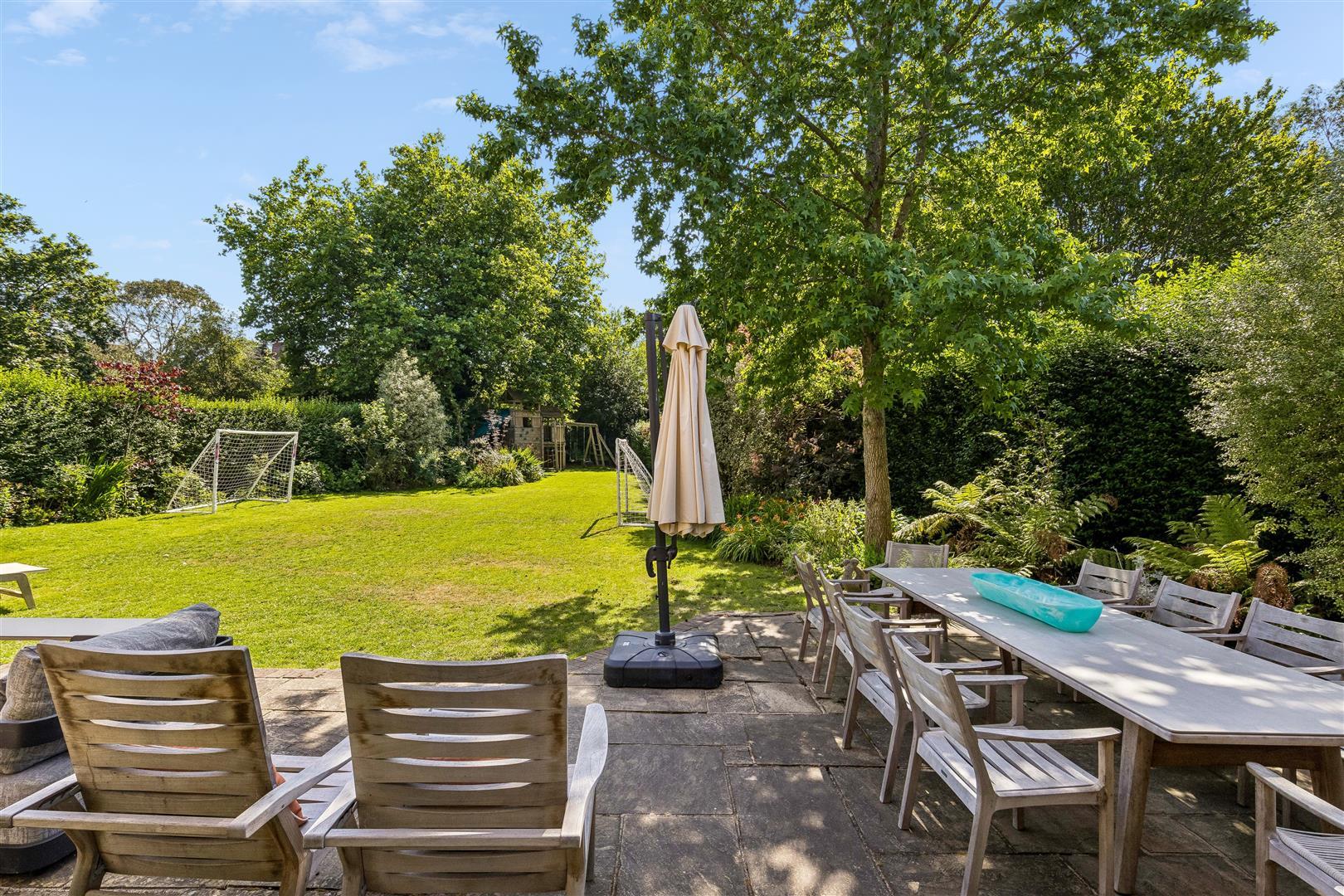 Property Image a8d46d32-a360-487d-8bbf-dc74193fb623