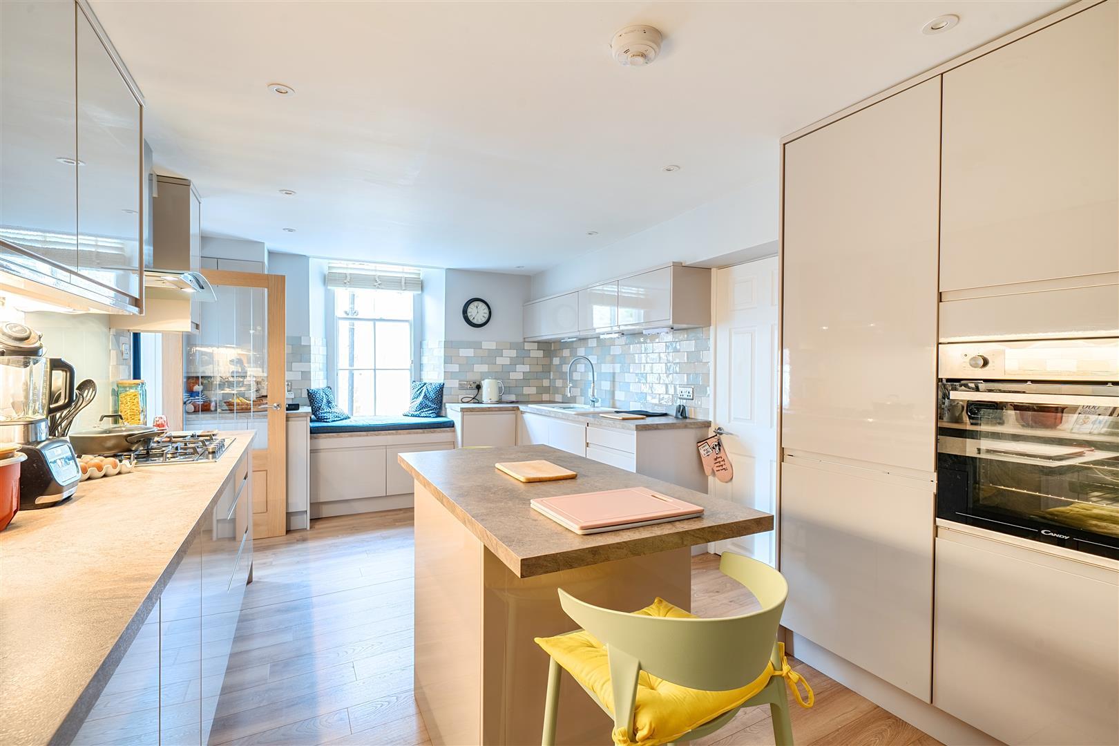 Property Image a8f446cc-20b8-492b-8945-5ba29ffda63d