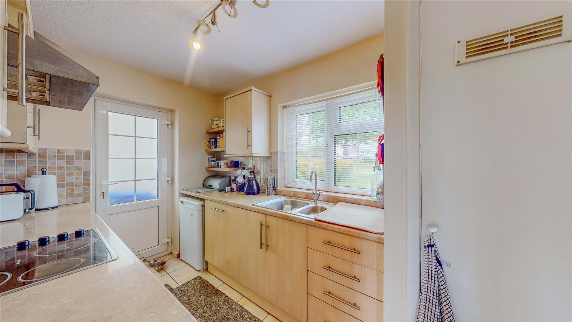 Property Image a8fb11a2-07f7-4ba6-b8eb-672b3d791f27