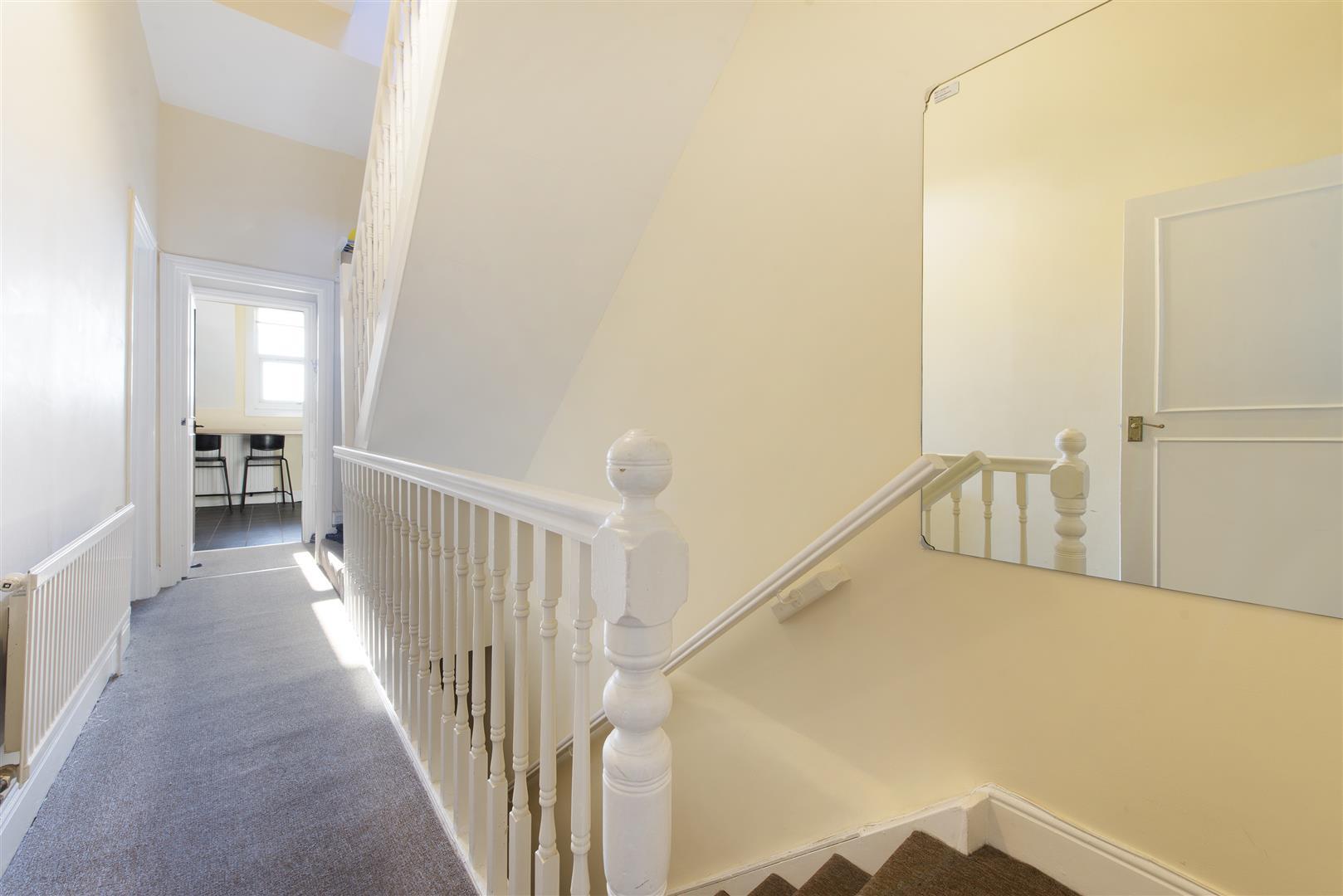 Property Imagea8fe8205-4c6a-4b94-a295-0ea16951a6d9