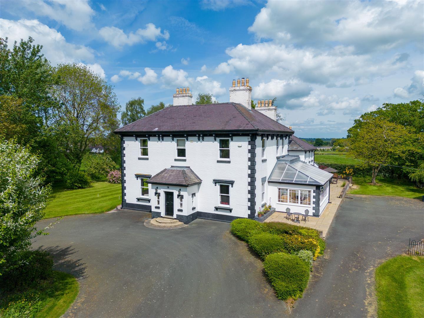 Property Image a90566dd-77fc-4426-8308-11285417907d