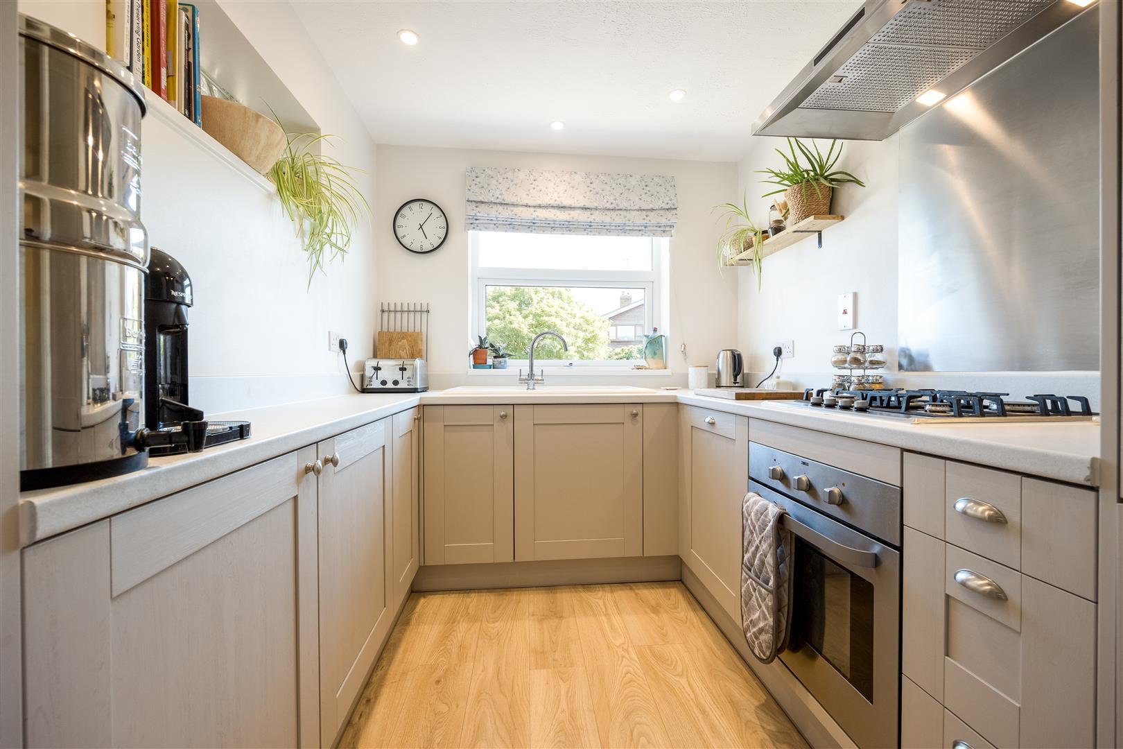 Property Image a918f5ce-3c18-43d2-8be9-736c2f4fdfd8