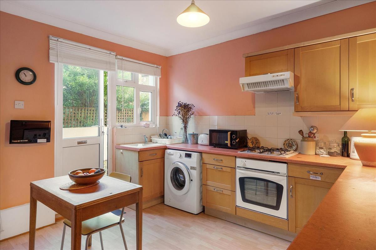 Property Image a928382d-d0ab-49c8-964d-038974785a1e