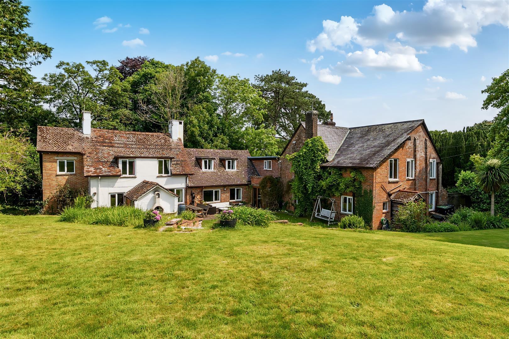 Property Image a93263b4-9a92-4cc8-952f-b08b8bebb6ec