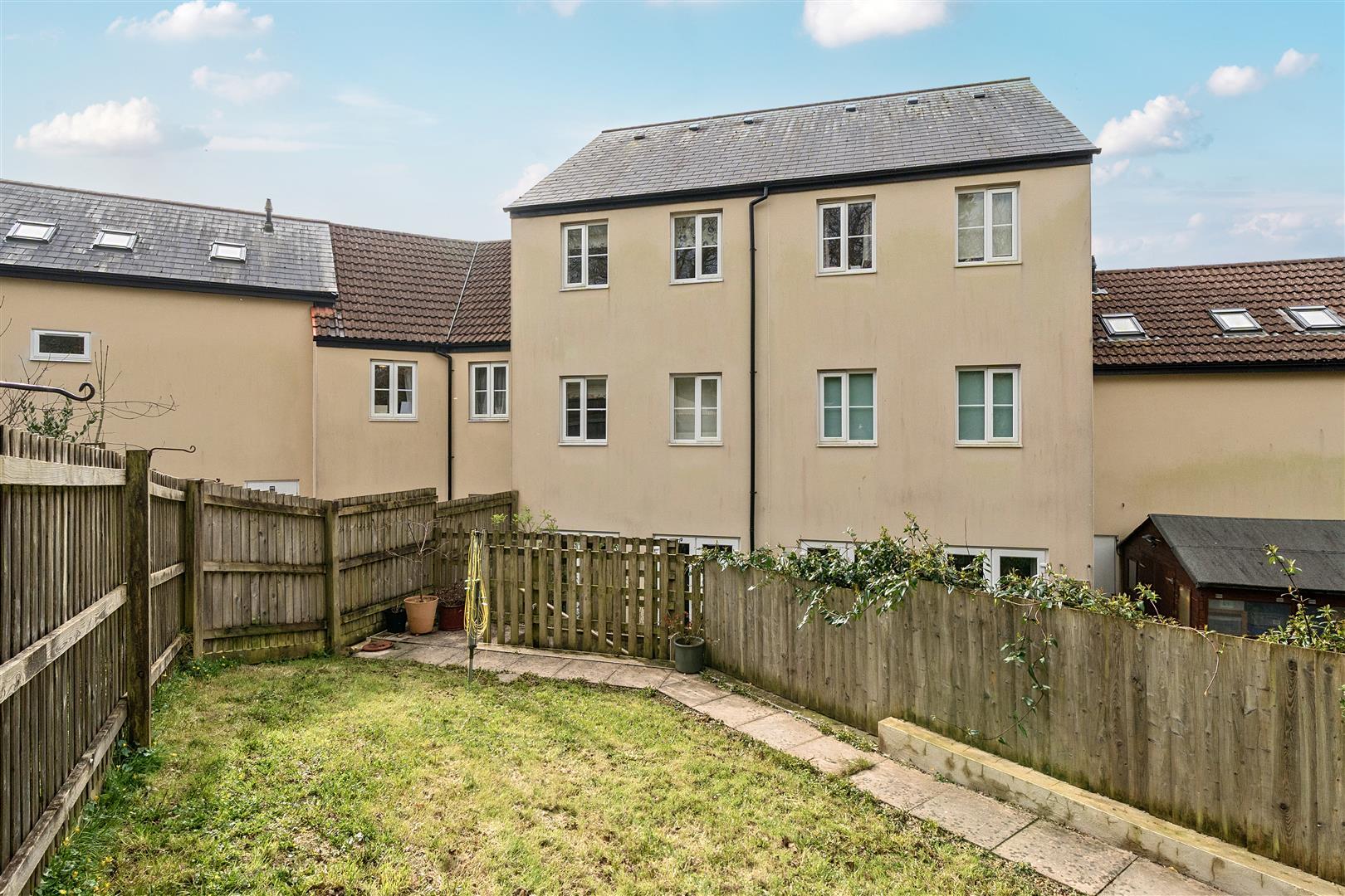 Property Image a935806c-a67d-4950-b154-12237e93ee4e