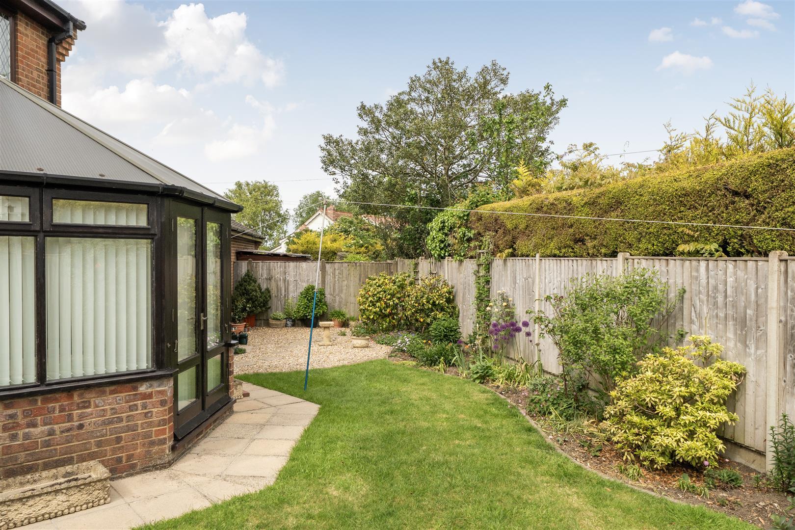 Property Image a9380d74-8b0b-45de-b547-2acc36261b6e