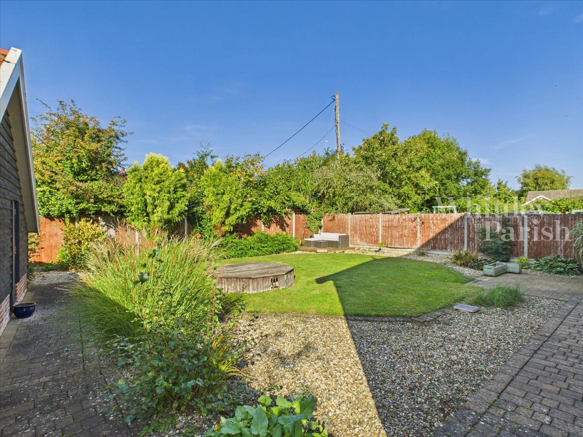 Property Image a9384f7b-fc56-4955-bb69-50ec973990a0