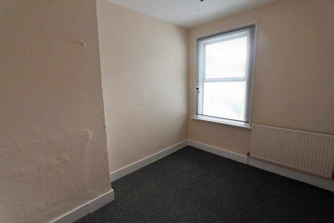 Property Image a93fa5b3-61c8-4fc8-9f76-49eb5bb8d091