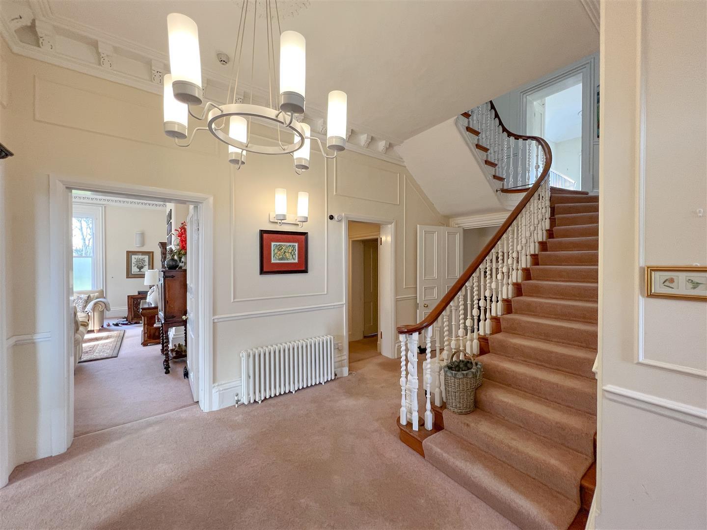 Property Image a9487b35-fea7-4099-8c55-14602196641d