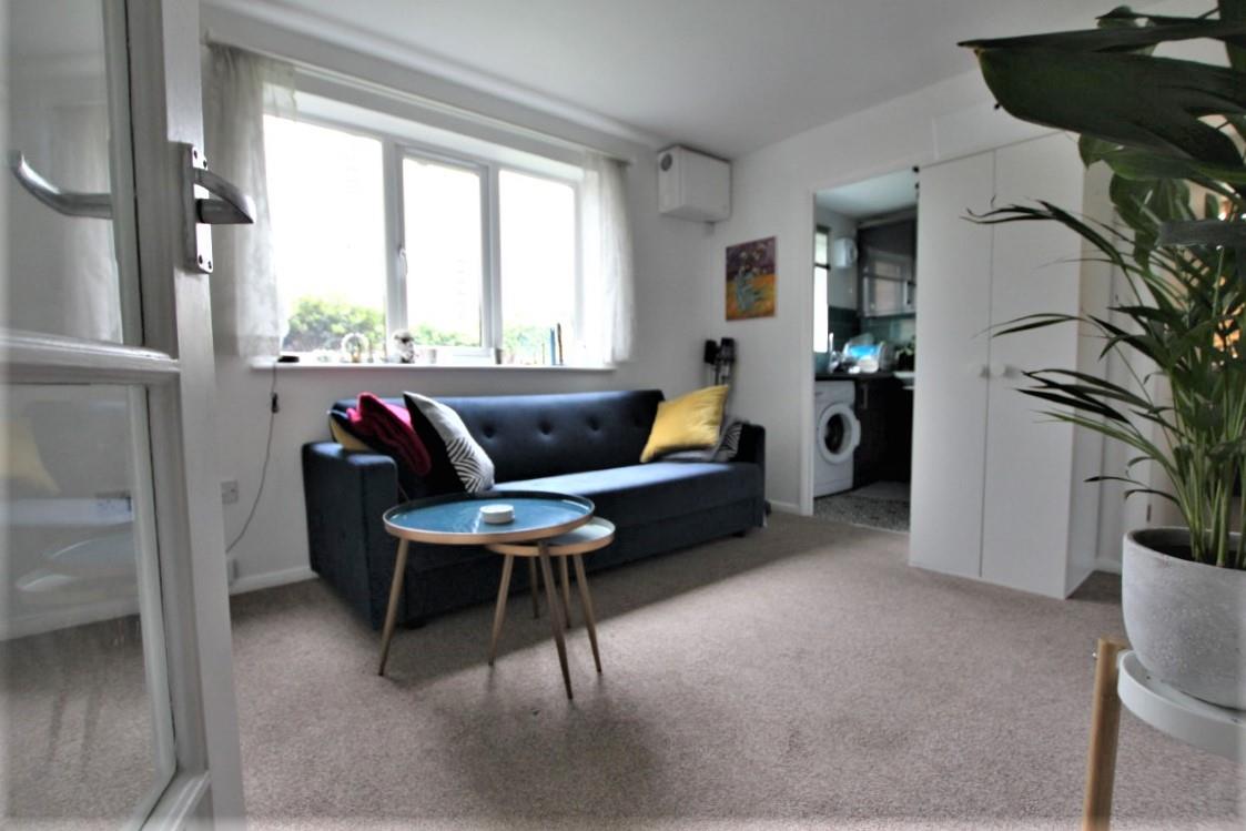 Property Image a95da569-e537-450c-a6c6-9b9e61e82859