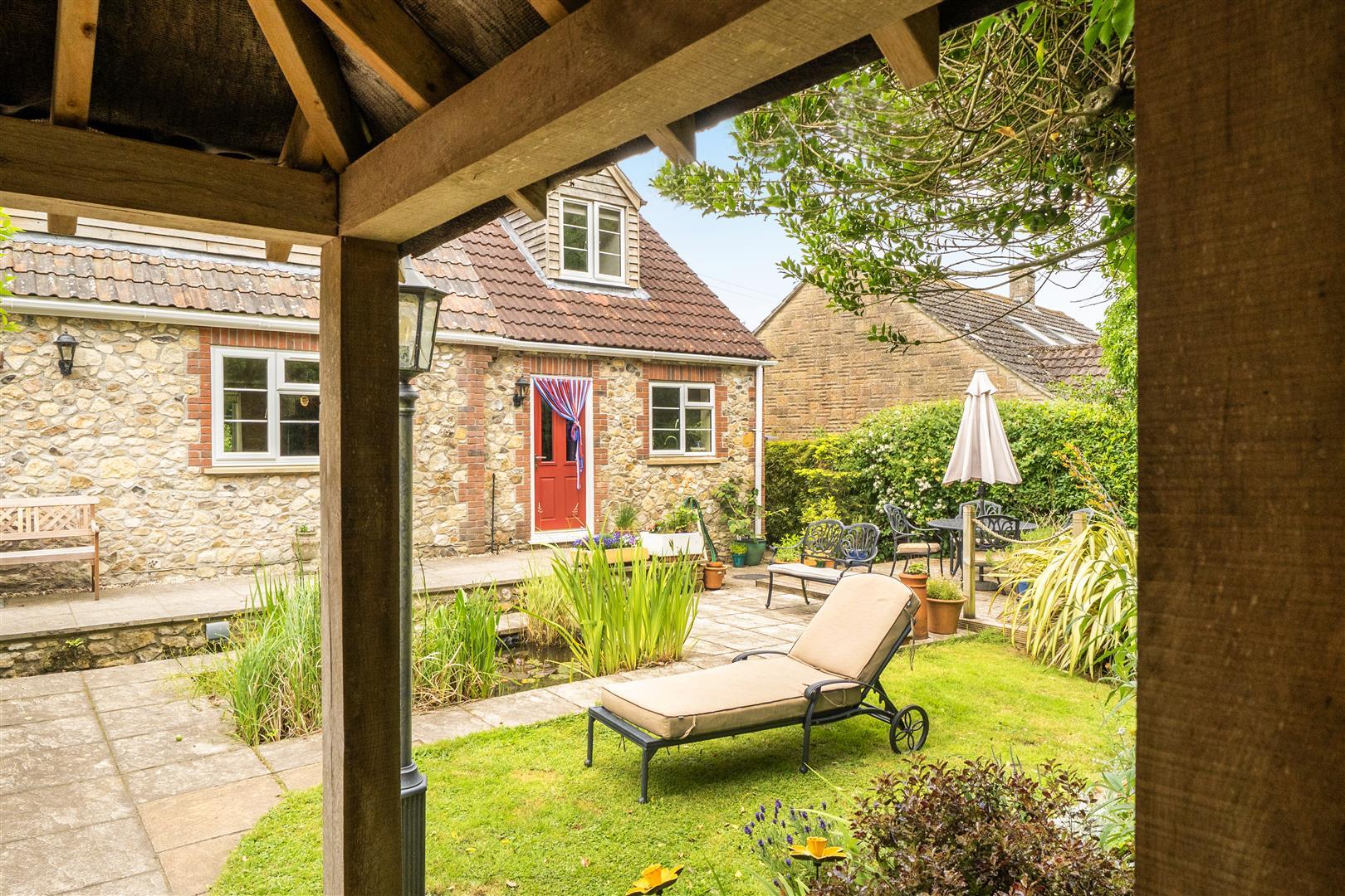 Property Image a96ef308-c1d3-47ef-93e4-4cf43f67cffd