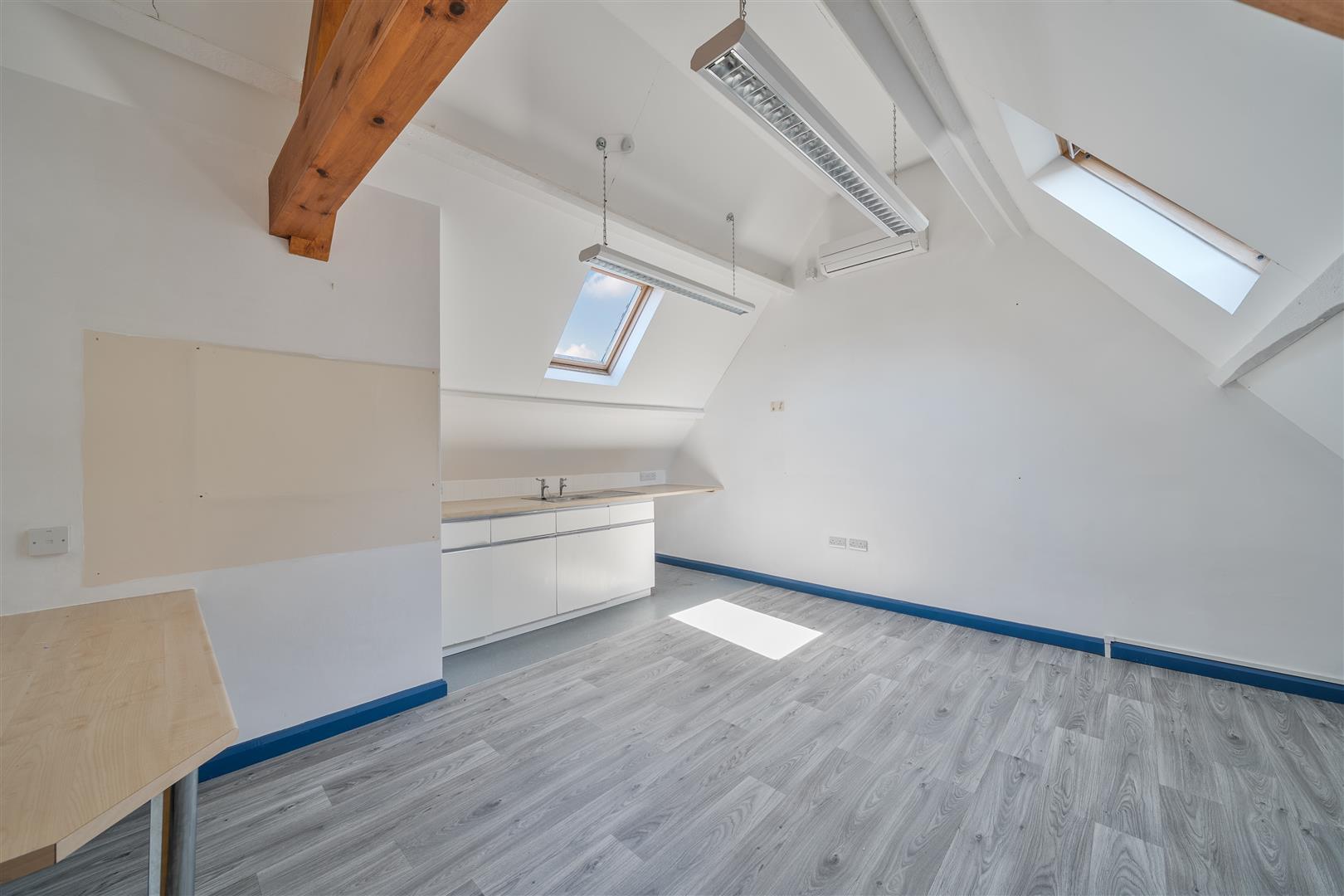 Property Image a972a18c-d8fd-4079-b399-ea071eb461c2