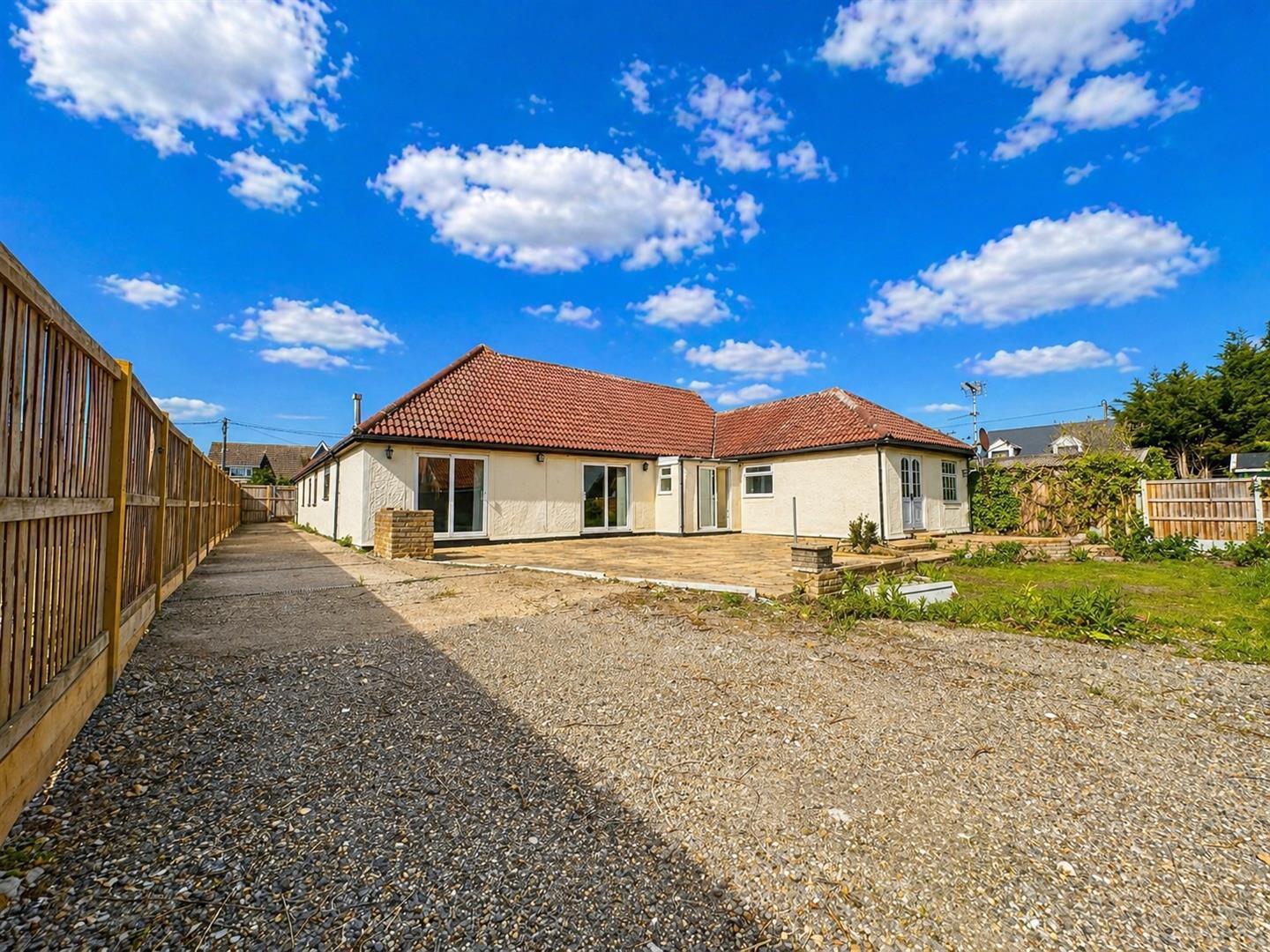 Property Image a97cc9eb-578f-423f-9dfb-e4fd68cf2b2d