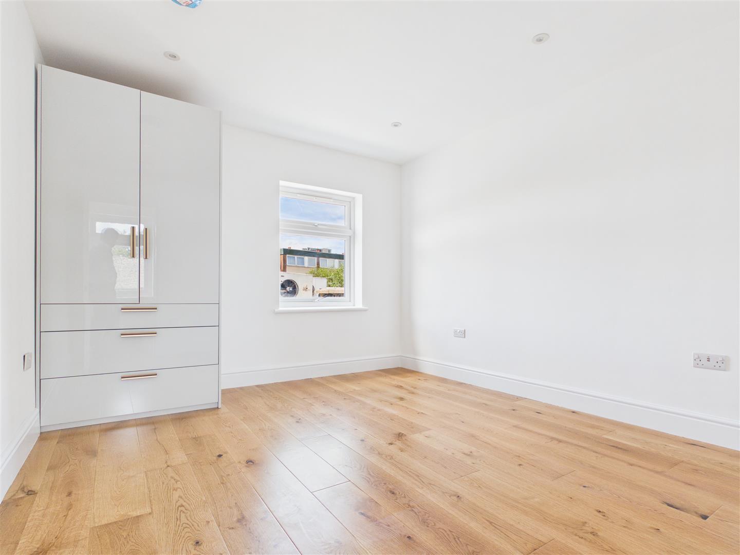 Property Image a98796d7-9194-484f-a1d3-5a4d19938adc