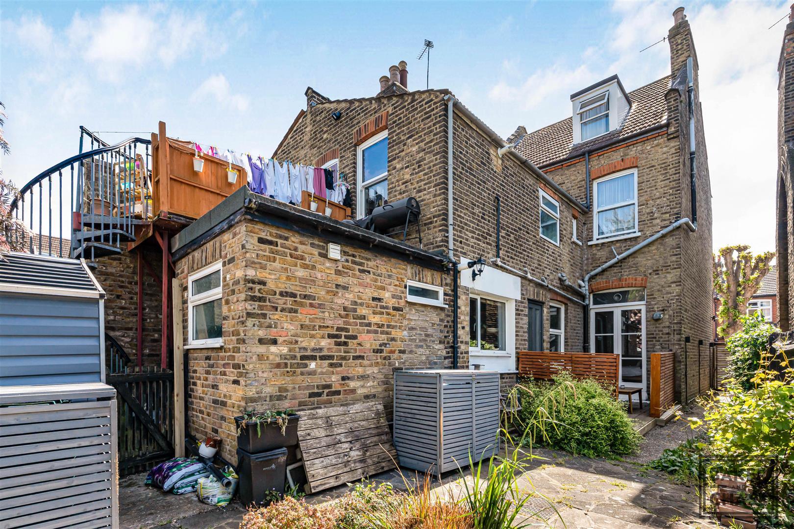 Property Image a9974b83-483b-4910-a8d9-2d8fee04923f