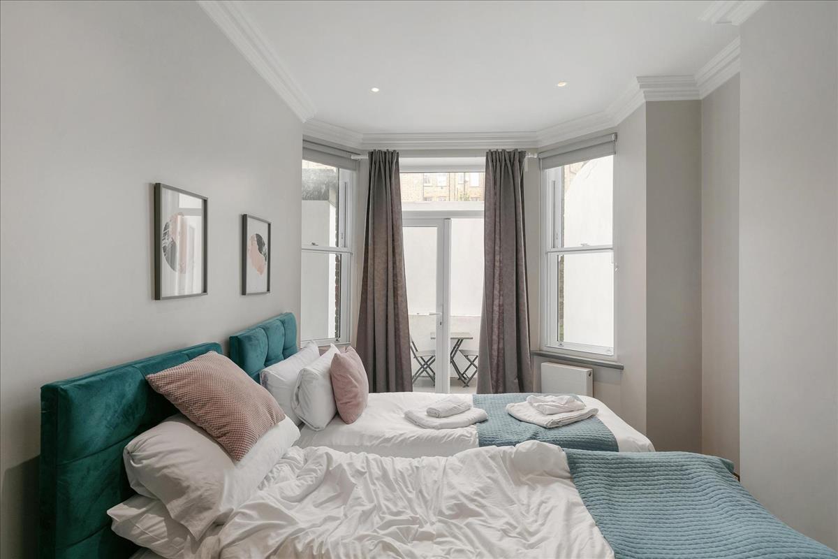 Property Image a99e5a91-97f8-43ea-ba9c-30ab09cfbb51