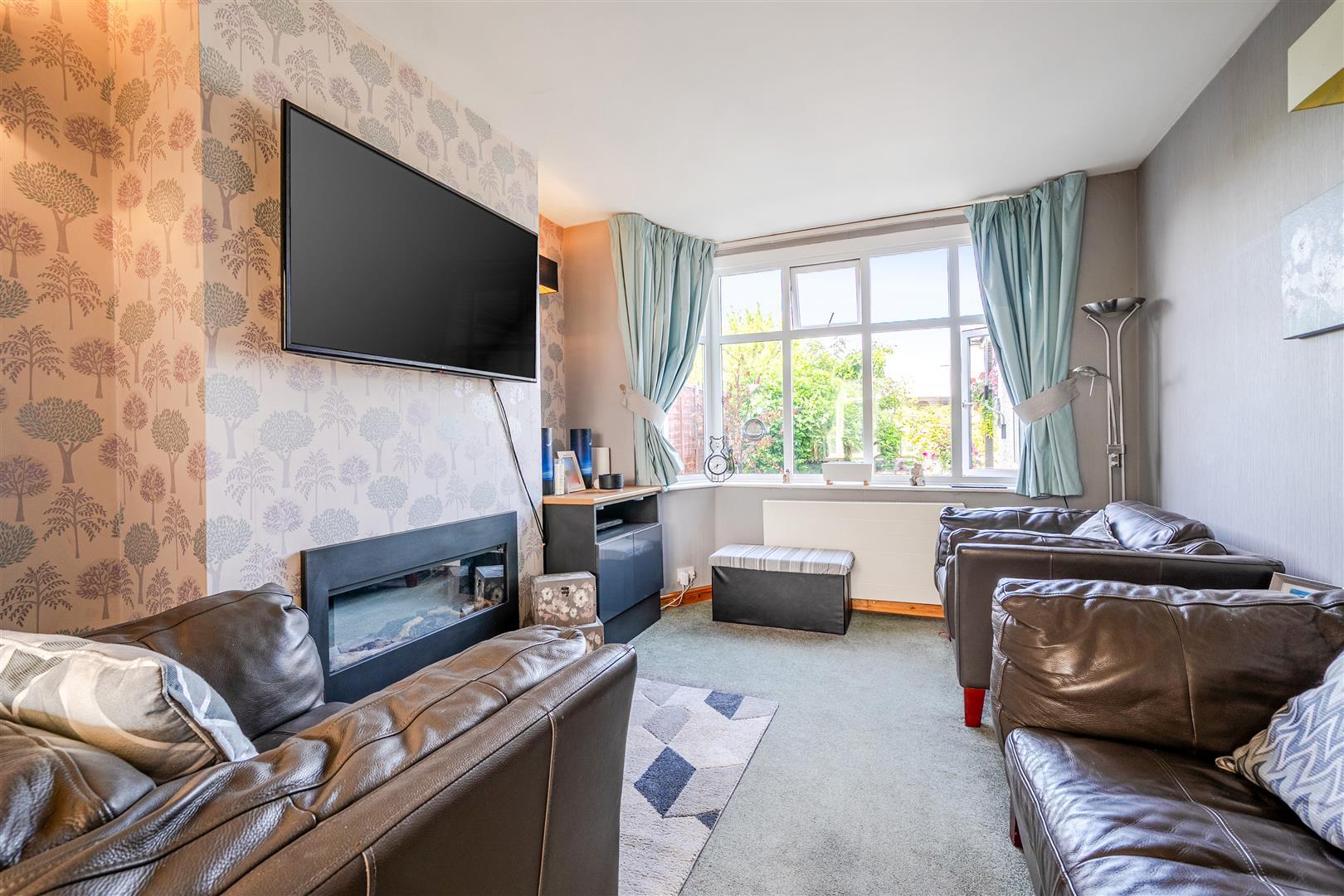 Property Image a9c37f6f-8df6-40ba-9770-281dc563099f