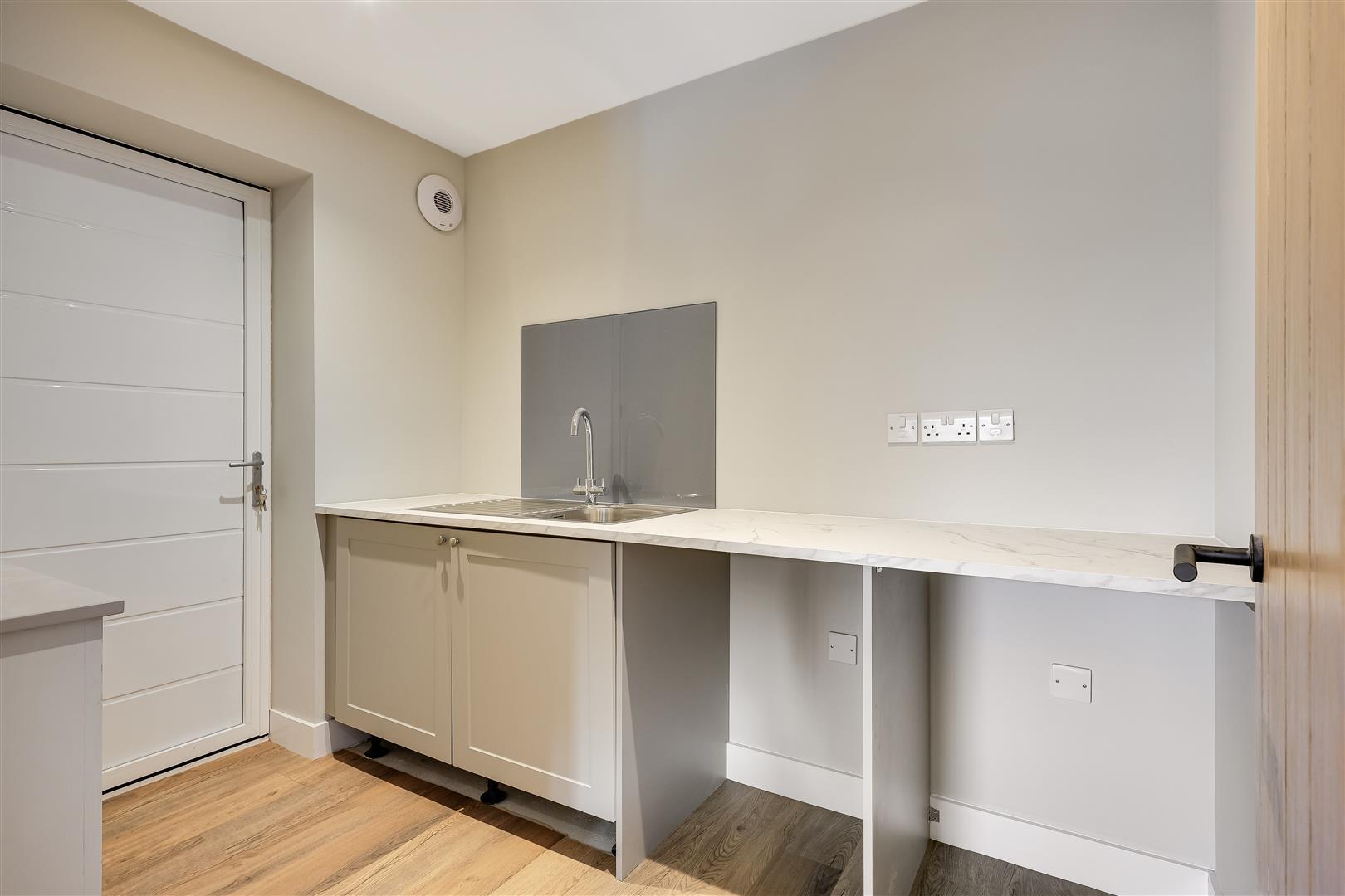 Property Image a9c8a8bc-8012-49b8-89ef-e7f7794f513a