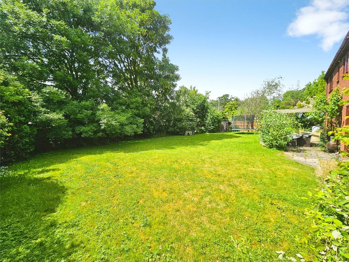 Property Image a9c91e9a-effc-4aa7-919a-3300f0b95666