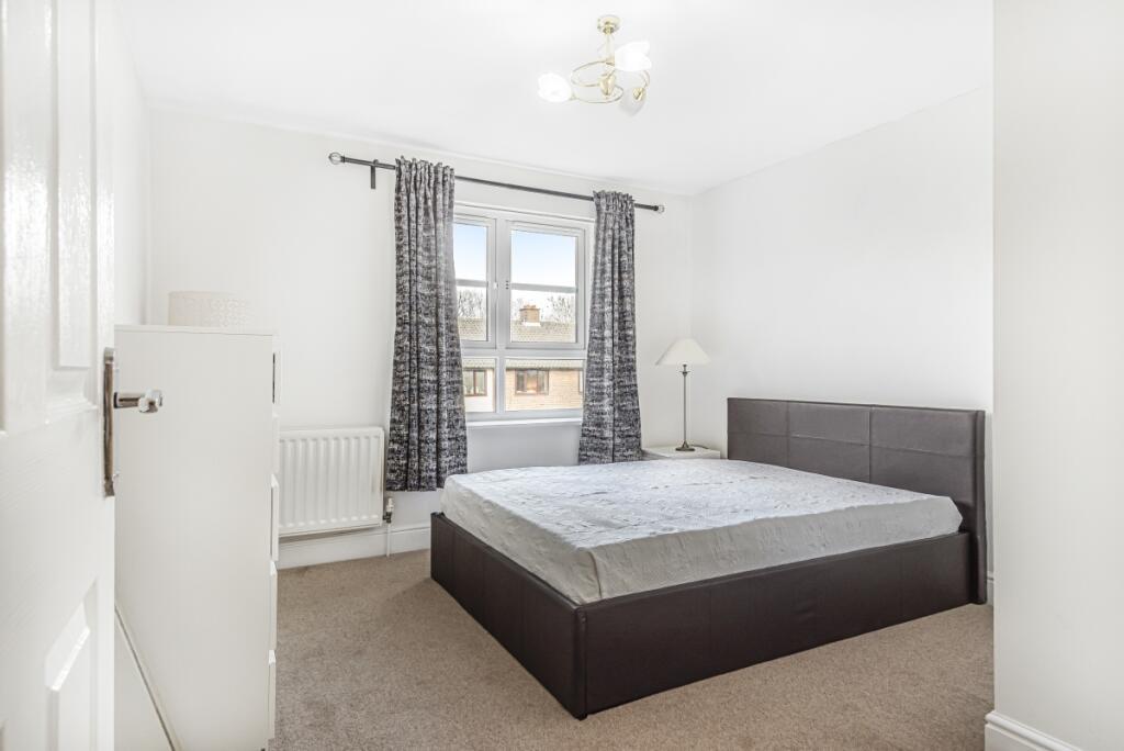 Property Image a9cb6ebc-4b74-48ec-949b-c57c6ebb5ff6