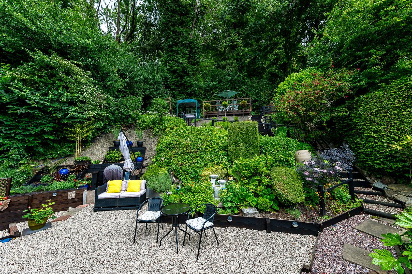 Property Image a9dd0a5f-9c76-4fc1-9a16-b498426b9e1c