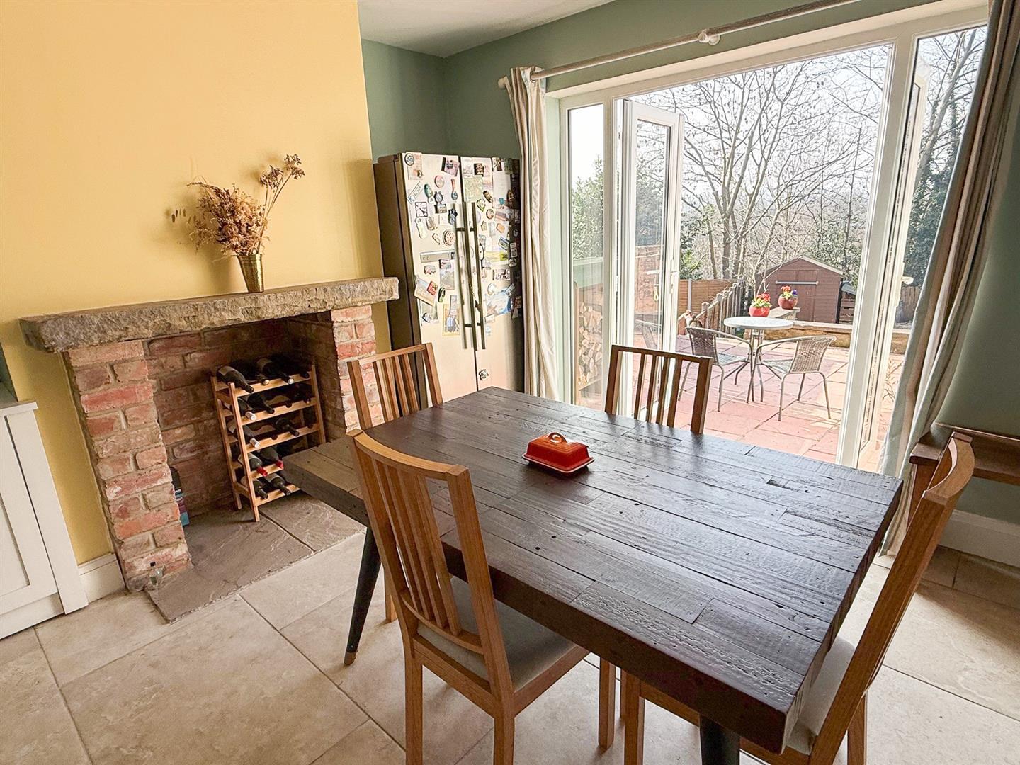 Property Image a9e6e86b-922b-4c0a-8aee-be05fb33d014