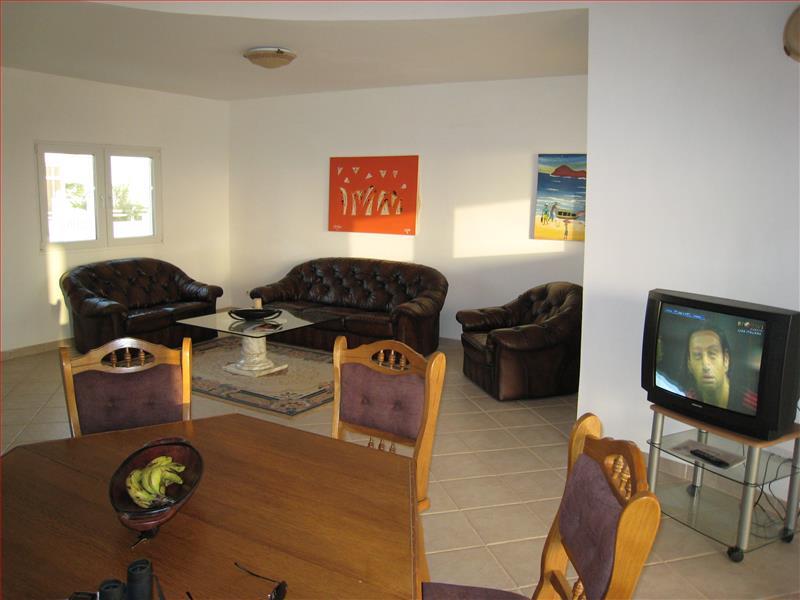 Property Image a9e8aad7-bf15-4e34-9abc-933a7b28e0b2