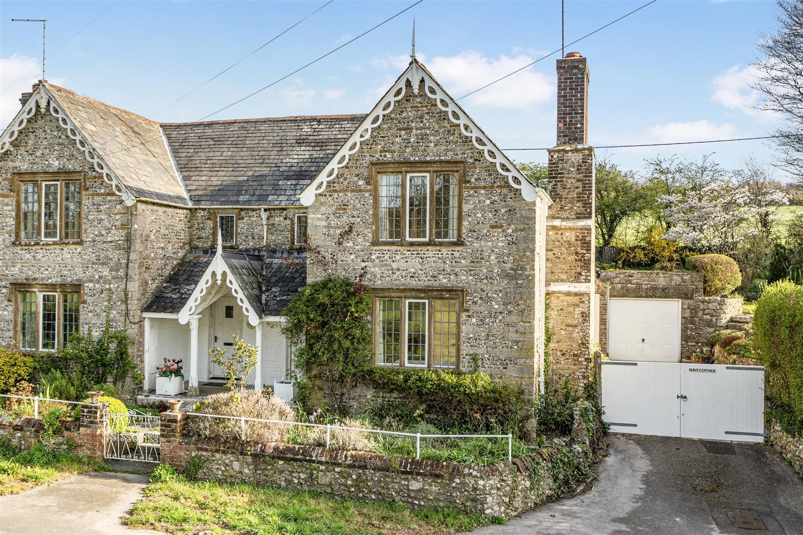 Property Image aa03e96e-766e-4e1a-9a80-47a9d775f6e4