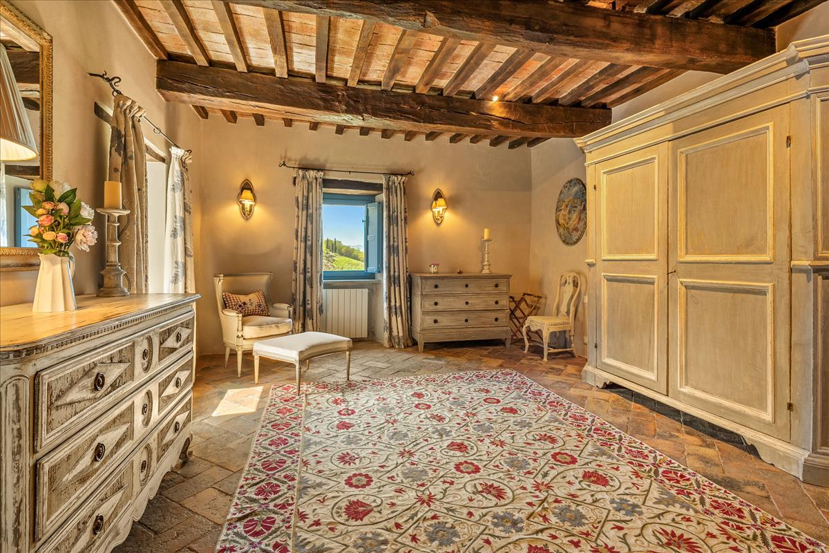 Property Image aa077d69-7f1c-40ad-b36b-c1d3a1c40130