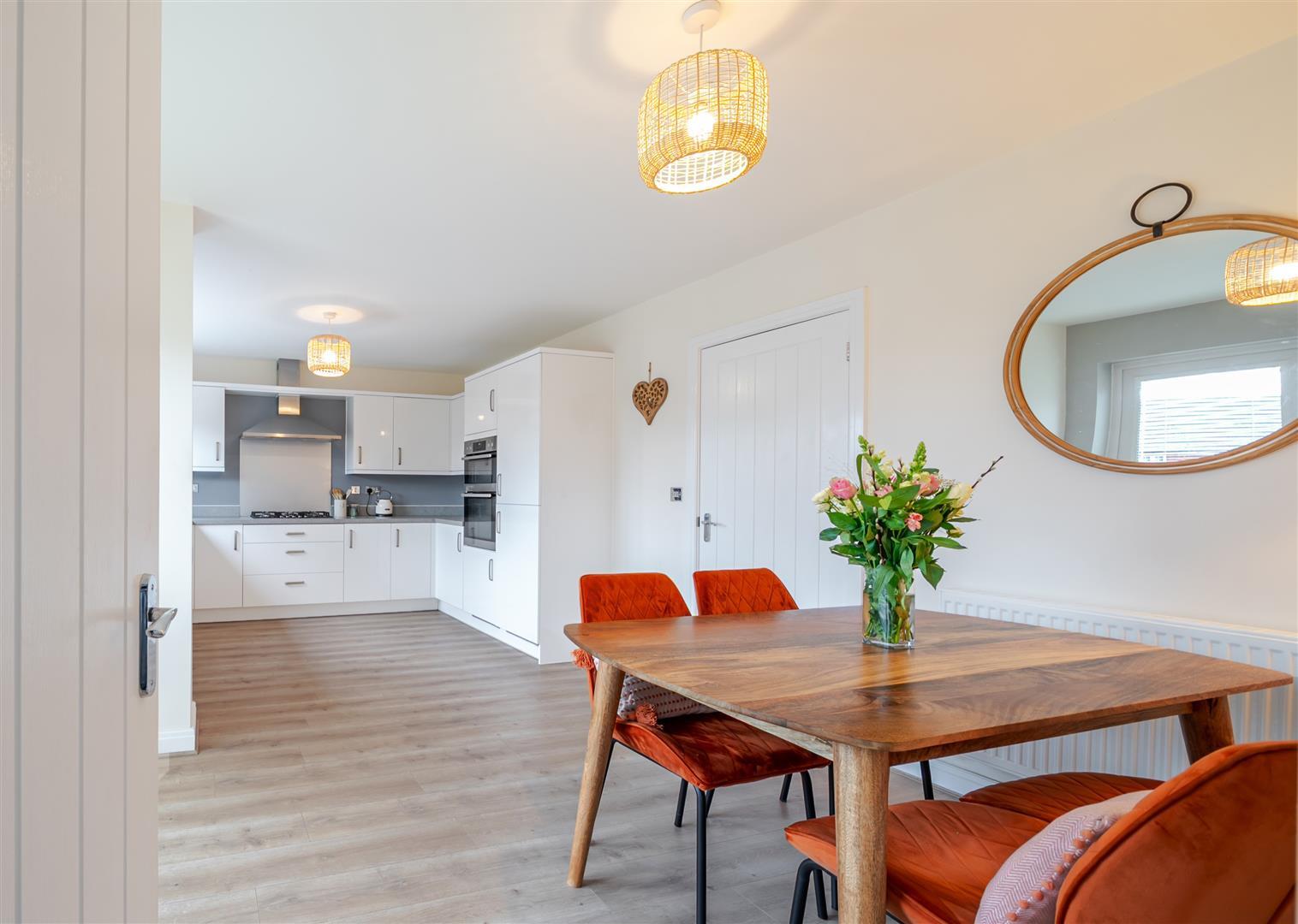 Property Image aa0b59ce-765a-464a-bf92-0bb289b28d43