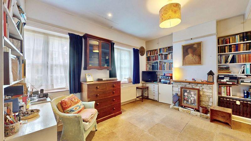 Property Image aa102312-0f62-4402-ad2e-5d6cbd0890f8