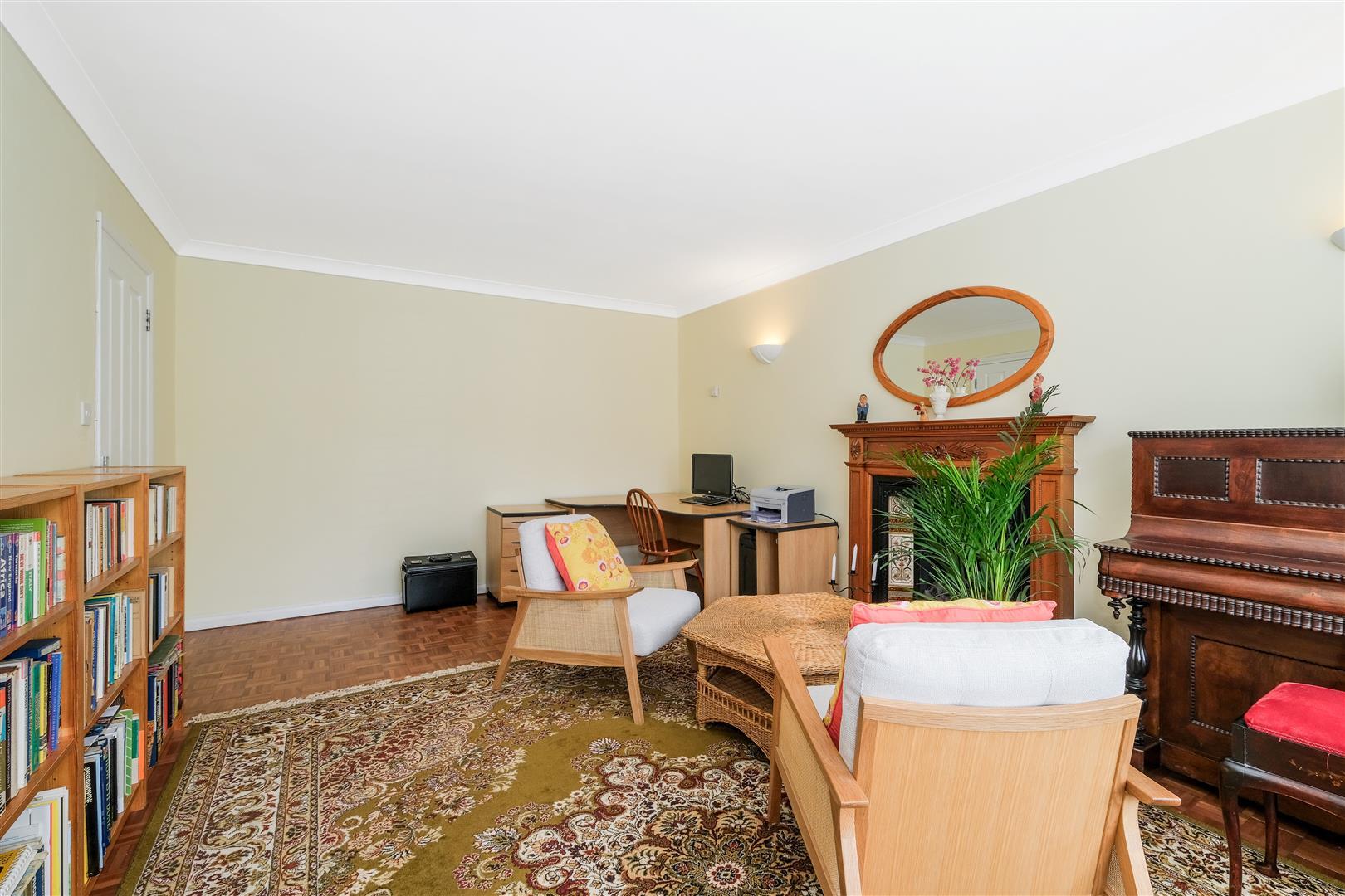 Property Image aa1276bb-9930-4b44-8904-a92b8a2d2575