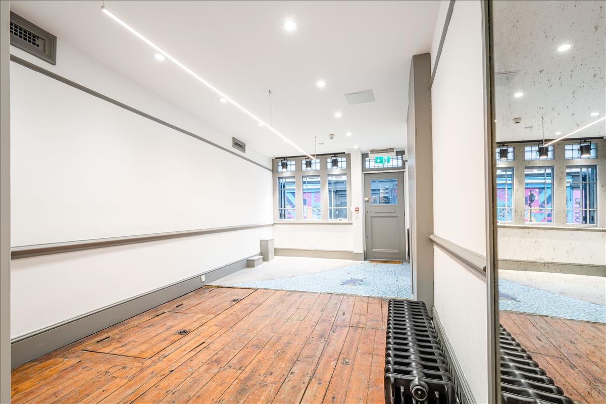 Property Image aa2688fc-cf16-443e-9933-1c5cca2f922e