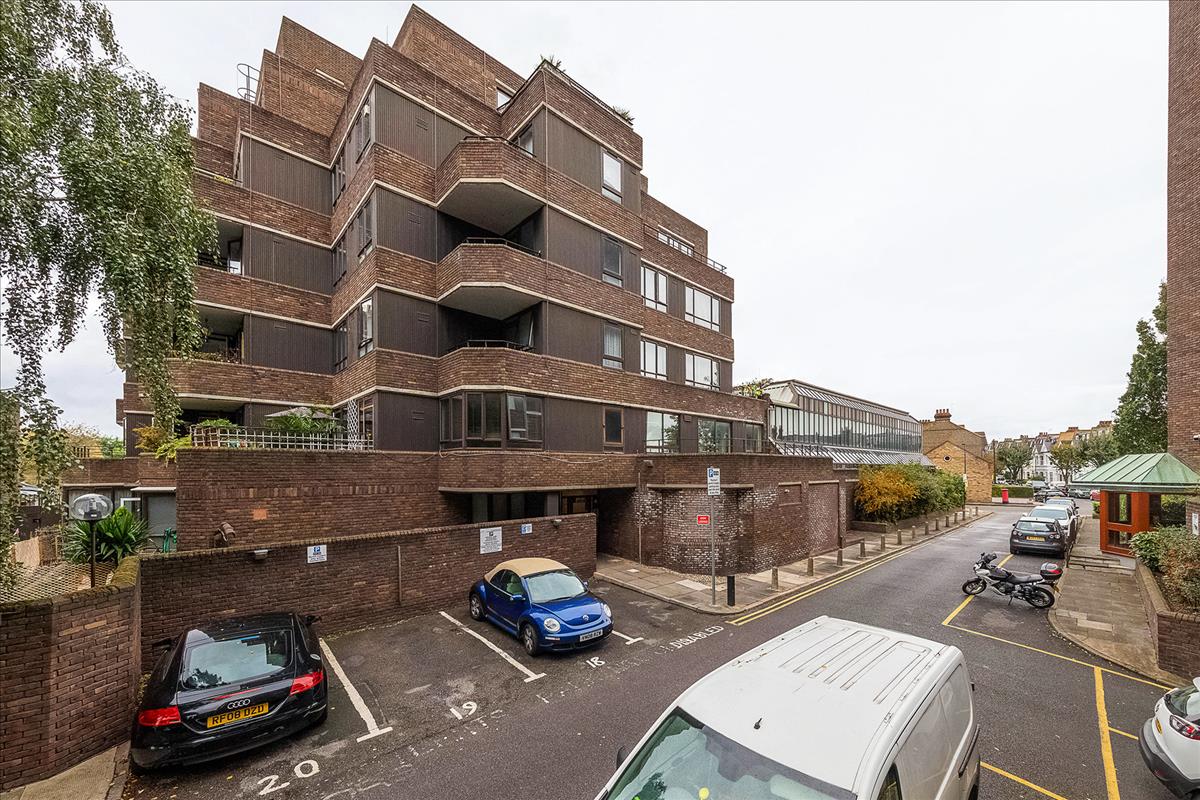 Property Image aa2a2b6c-f3dc-4e5d-a267-53e5239c5480