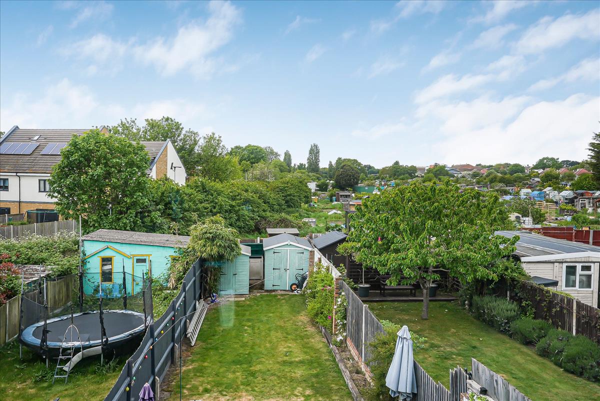 Property Image aa2cb48c-0e53-4ce4-8489-11a4aca81ce0