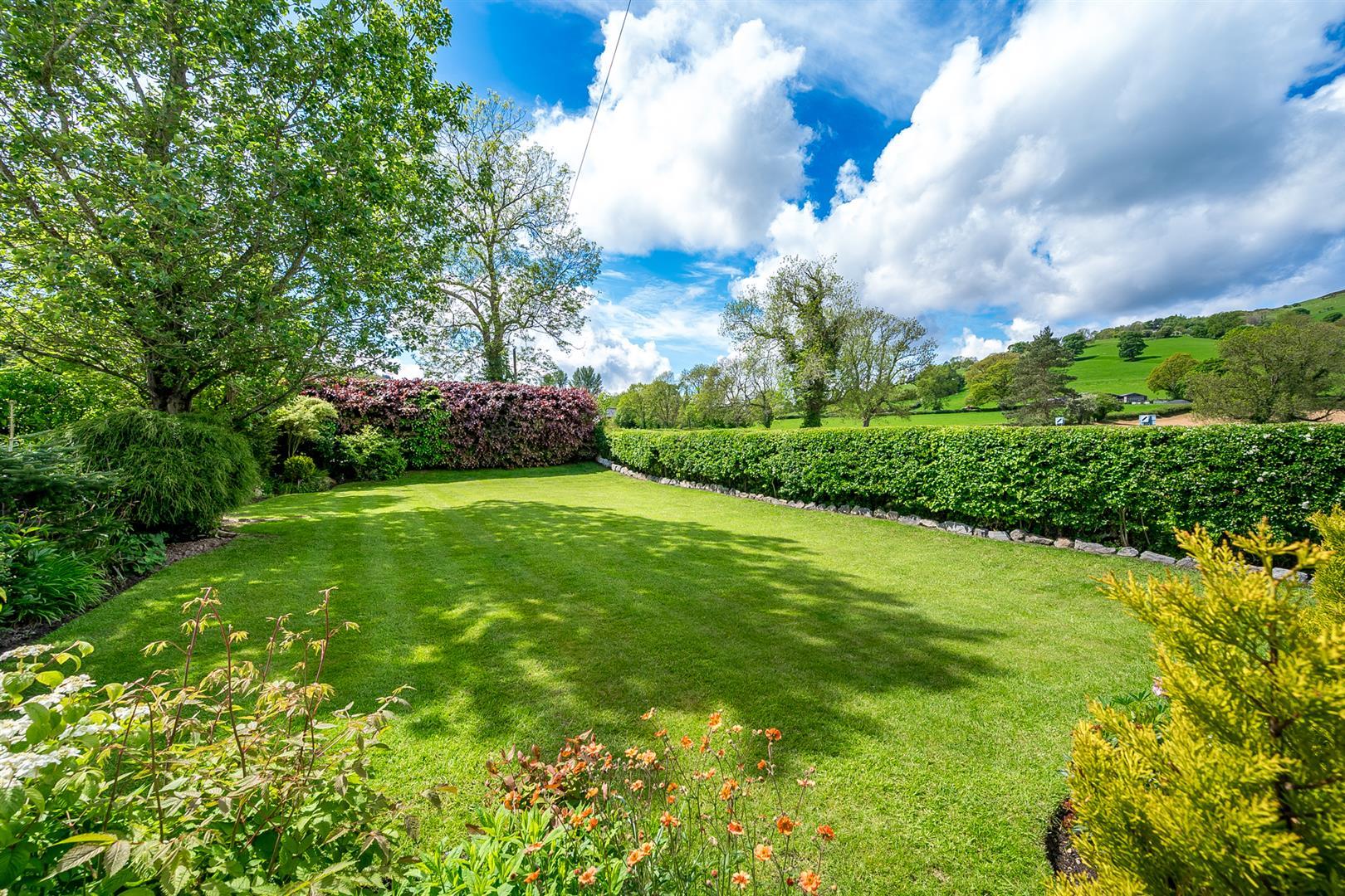 Property Image aa31dcdc-8956-4cc7-84c3-1b8d7bb10c32