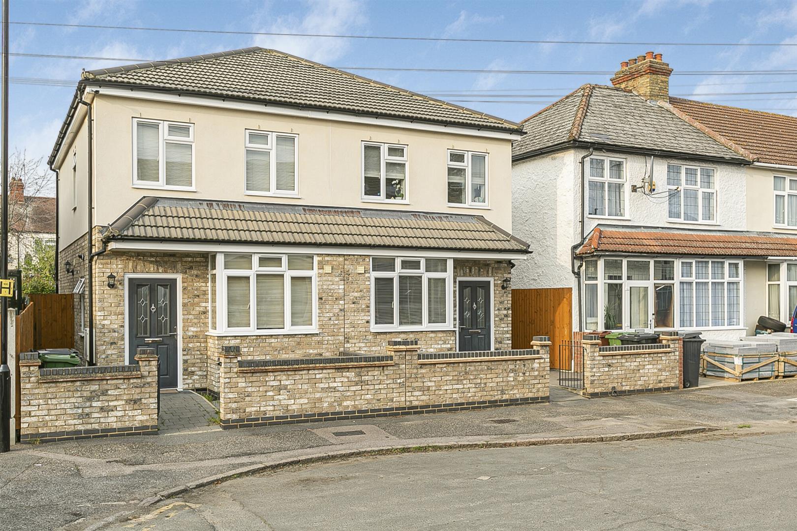 Property Image aa41677c-4c42-47ea-be72-c49446095020