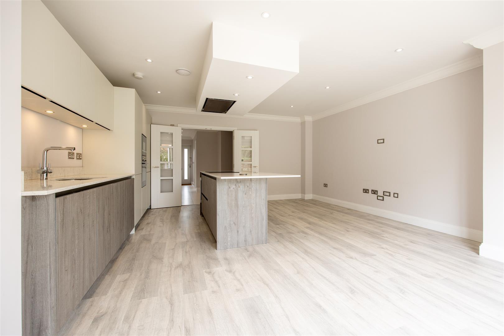 Property Image aa50069d-cb41-41b6-bd74-2a700c1127ac
