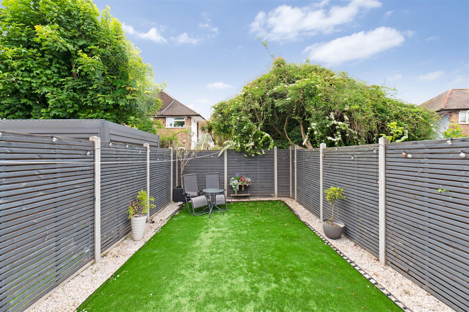 Property Image aa61228d-4b08-430a-893b-1160279b3d1a