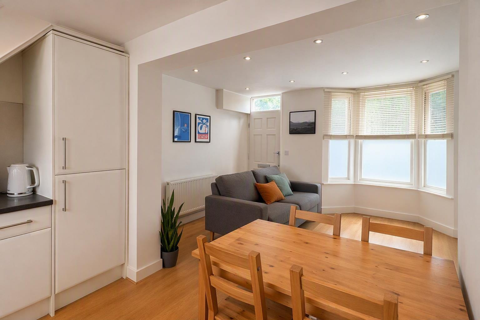 Property Image aa6218fe-973b-498a-9ed3-a78a07f350fc