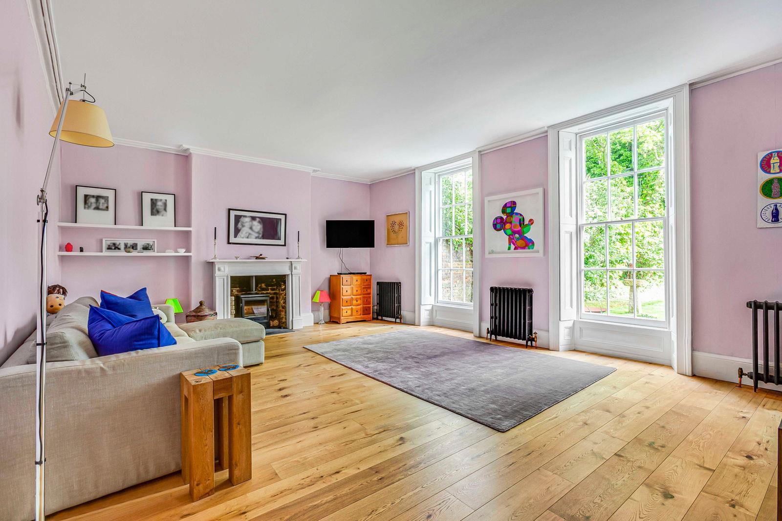 Property Image aa646bd9-f4fd-4cb8-ade7-bcbba1666b72
