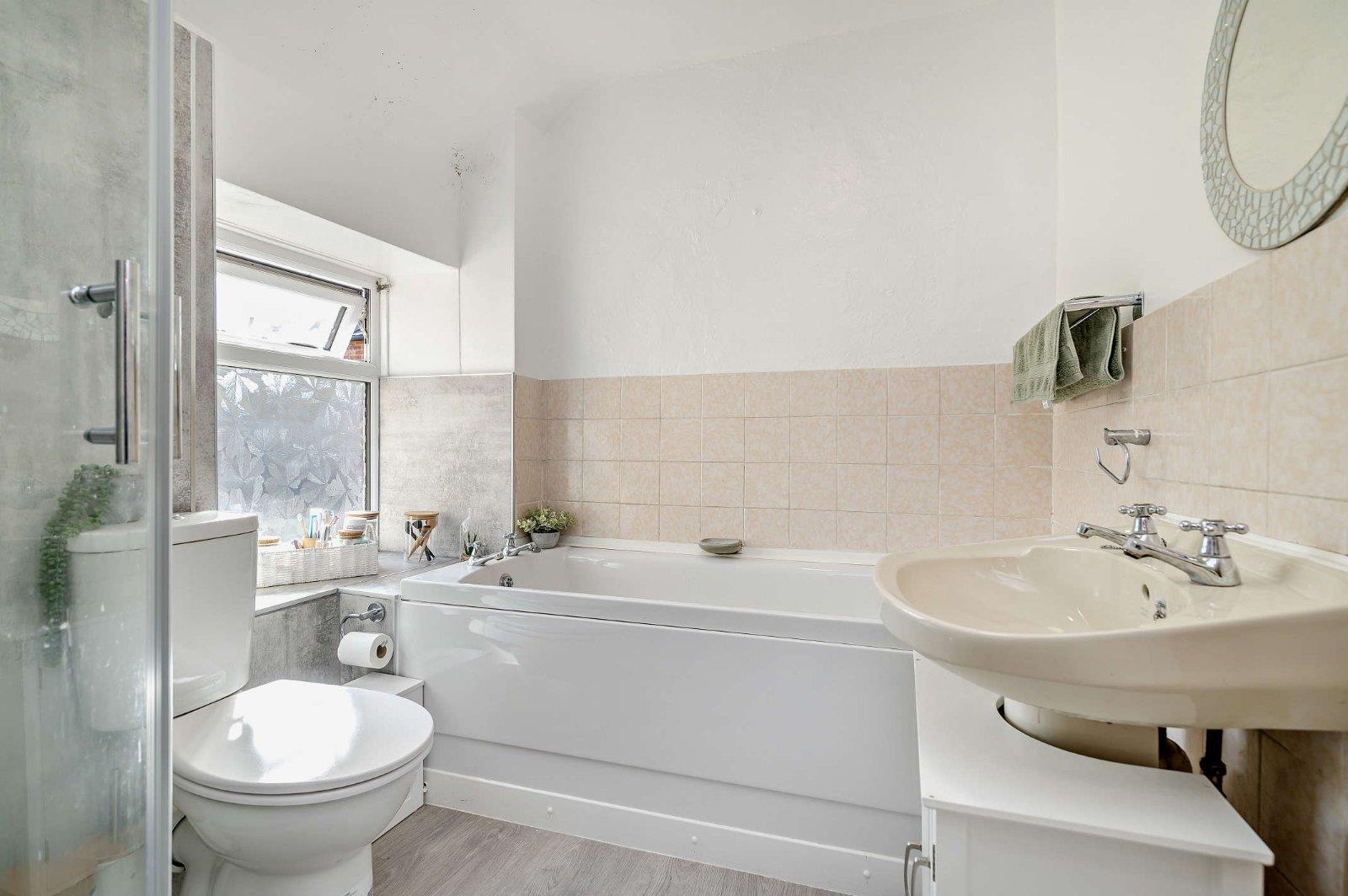 Property Image aa73a636-ad8a-4d48-93ce-00a0734bed3a