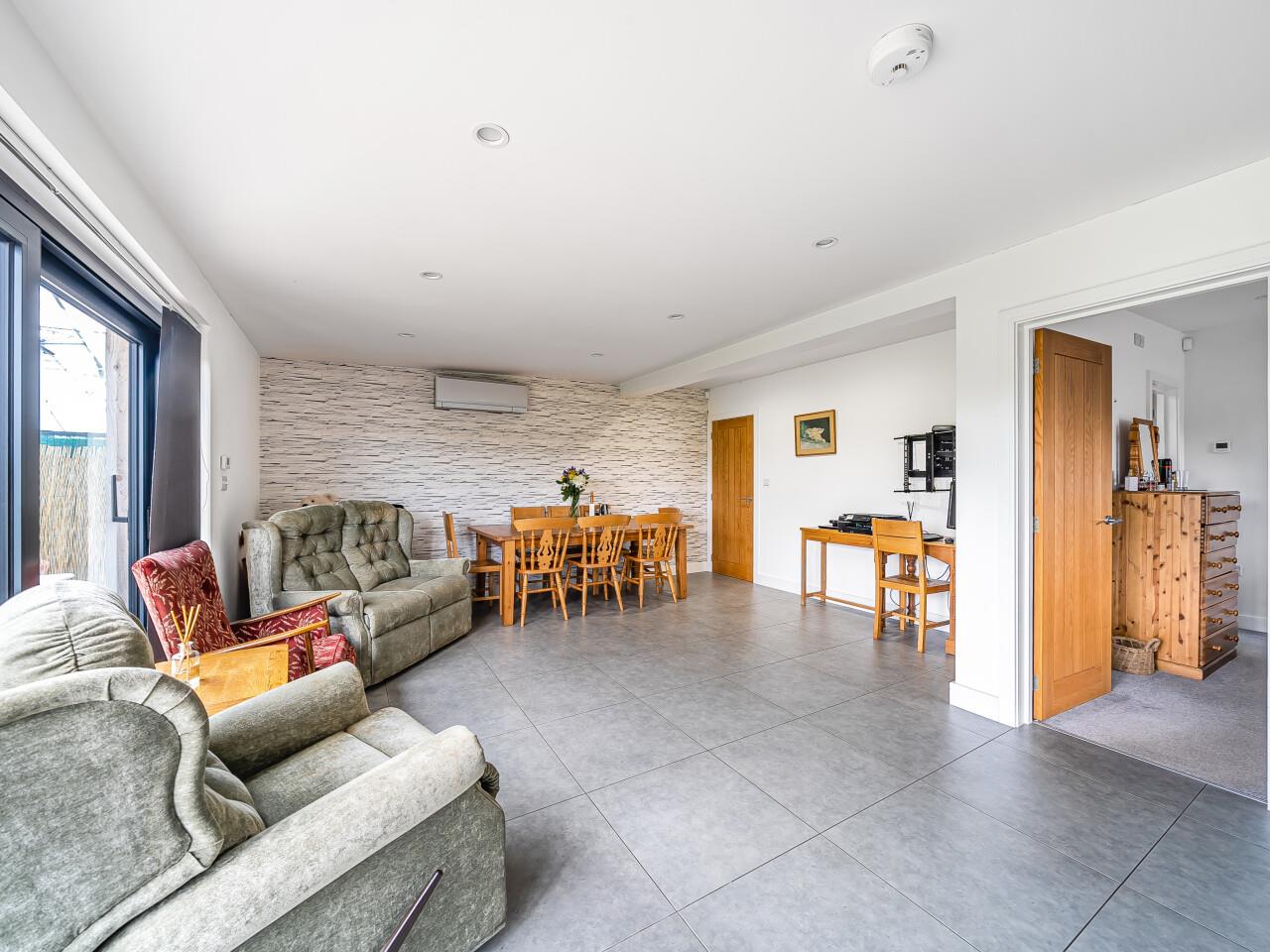Property Image aa785dcd-a0ee-4c69-a53e-5809b95504b2