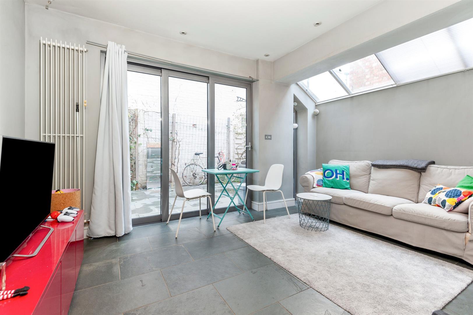 Property Image aa877b3f-9a9b-4354-b0f8-453cc68105ea