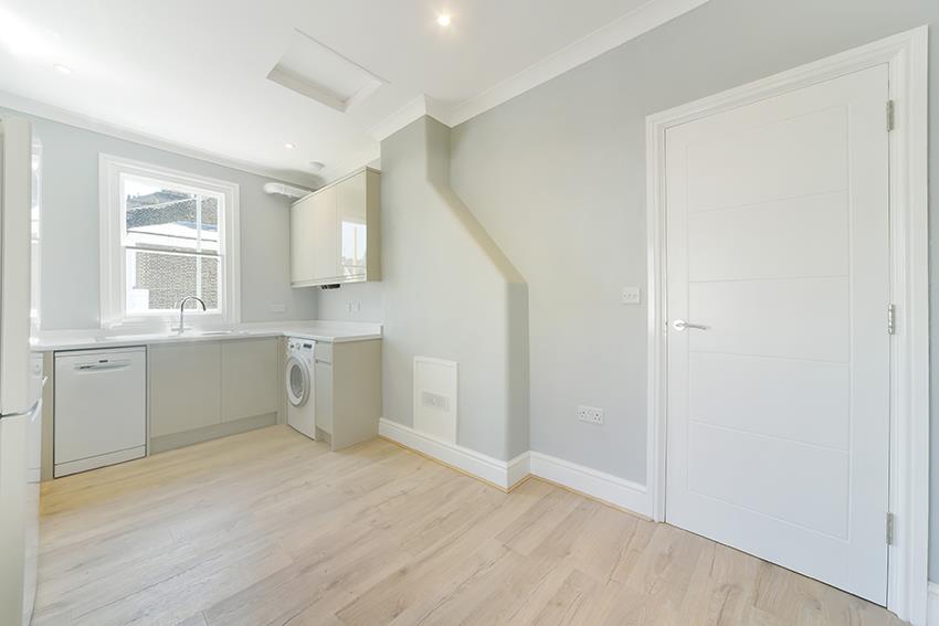Property Image aa88f7ba-e474-4861-b410-be9a53ee810b